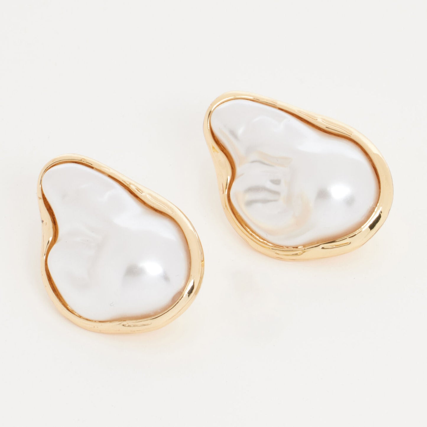 House of Harlow 1960 Vintage Statement Mother of Pearl Studs