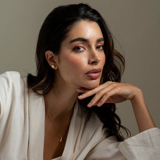 Dower & Hall Gold Vermeil Pebble Droplet Pendant Necklace