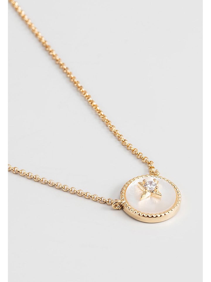 Irine Star Zirconia Pendant Necklace