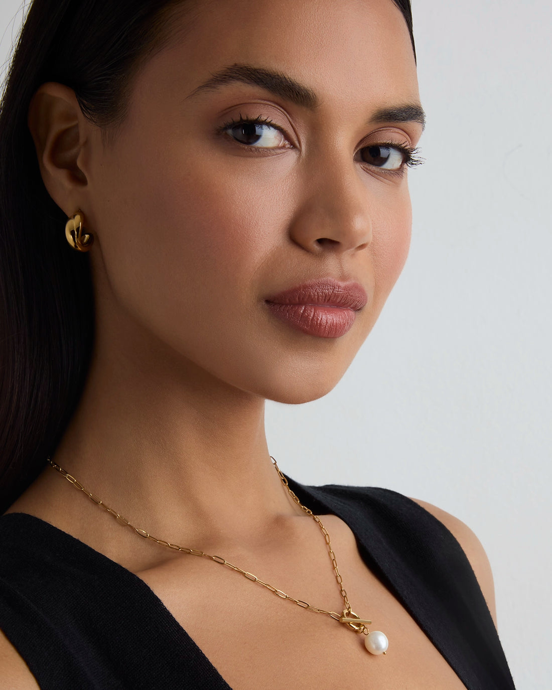 Freshwater Pearl T-Bar Necklace - RSVP Uganda