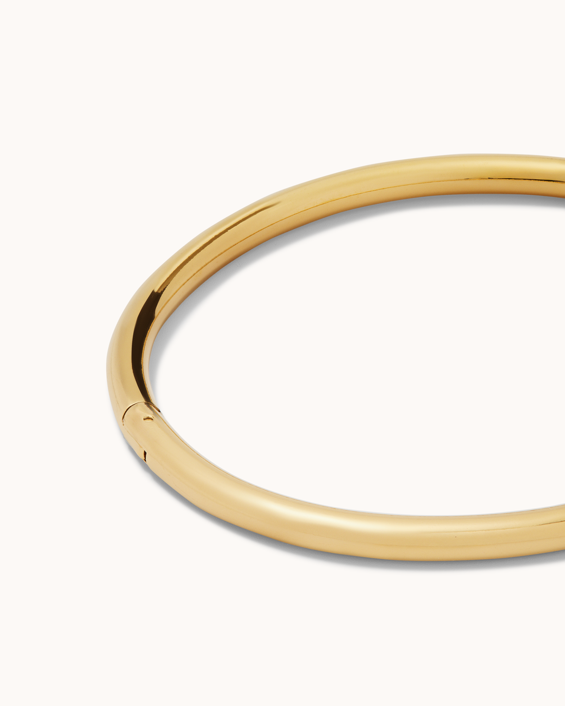 Smoothed Round Bangle - RSVP Uganda